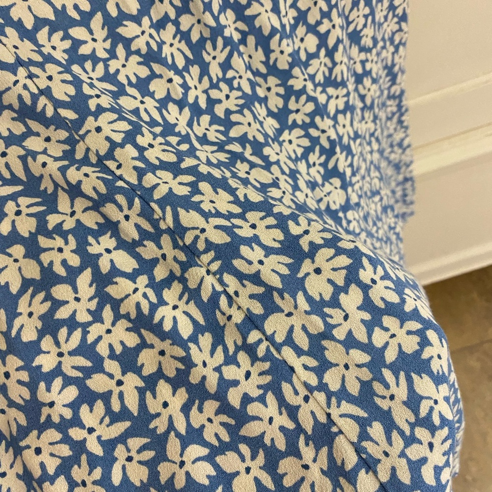 REFORMATION - Flounce Skirt [blue & white flowers] - Picture 5 of 5
